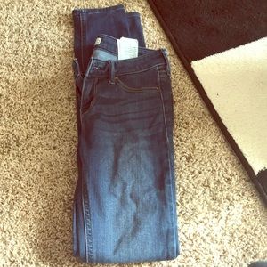 Hollister skinny jeans